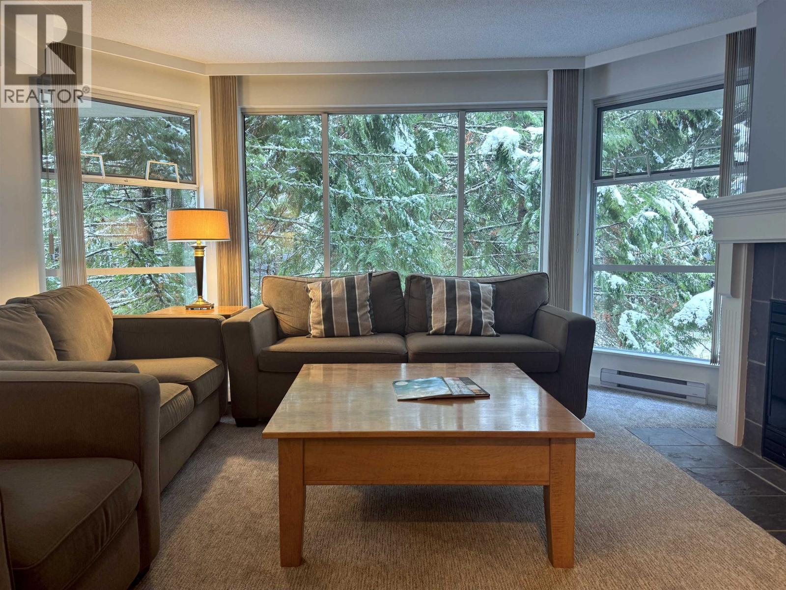 420 w49 4910 SPEARHEAD PLACE, Whistler