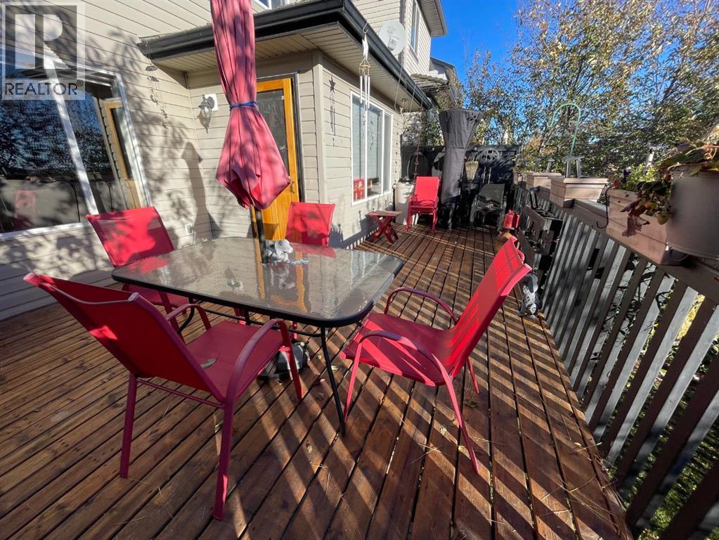 63 Glensummit Close, Cochrane