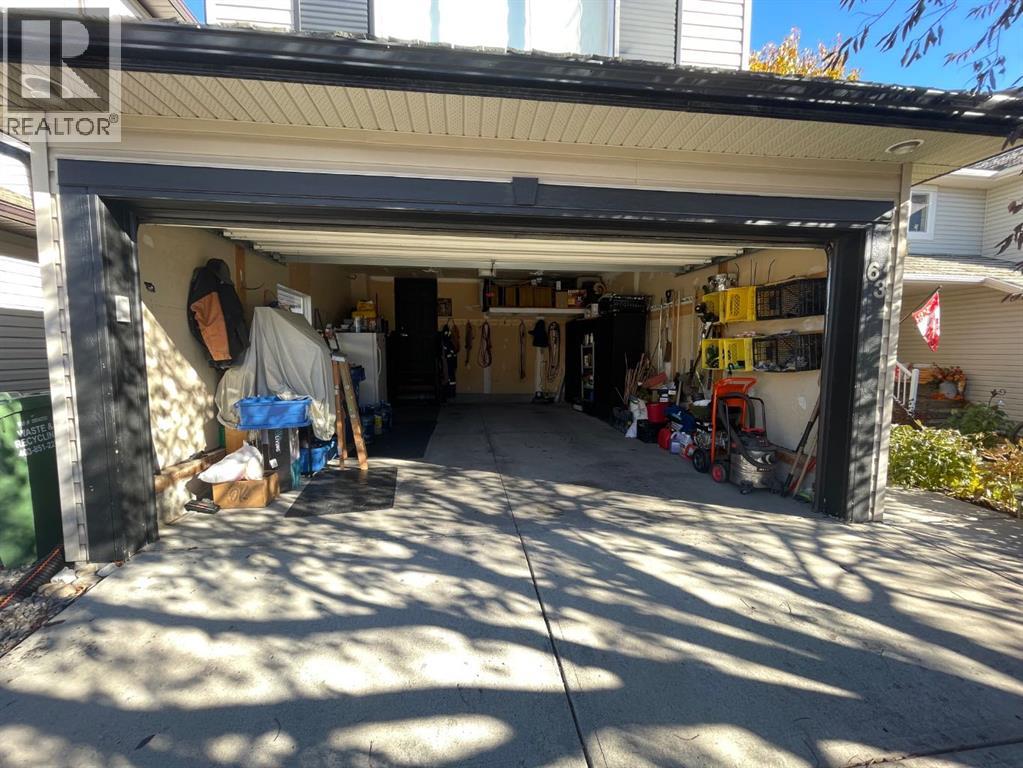 63 Glensummit Close, Cochrane