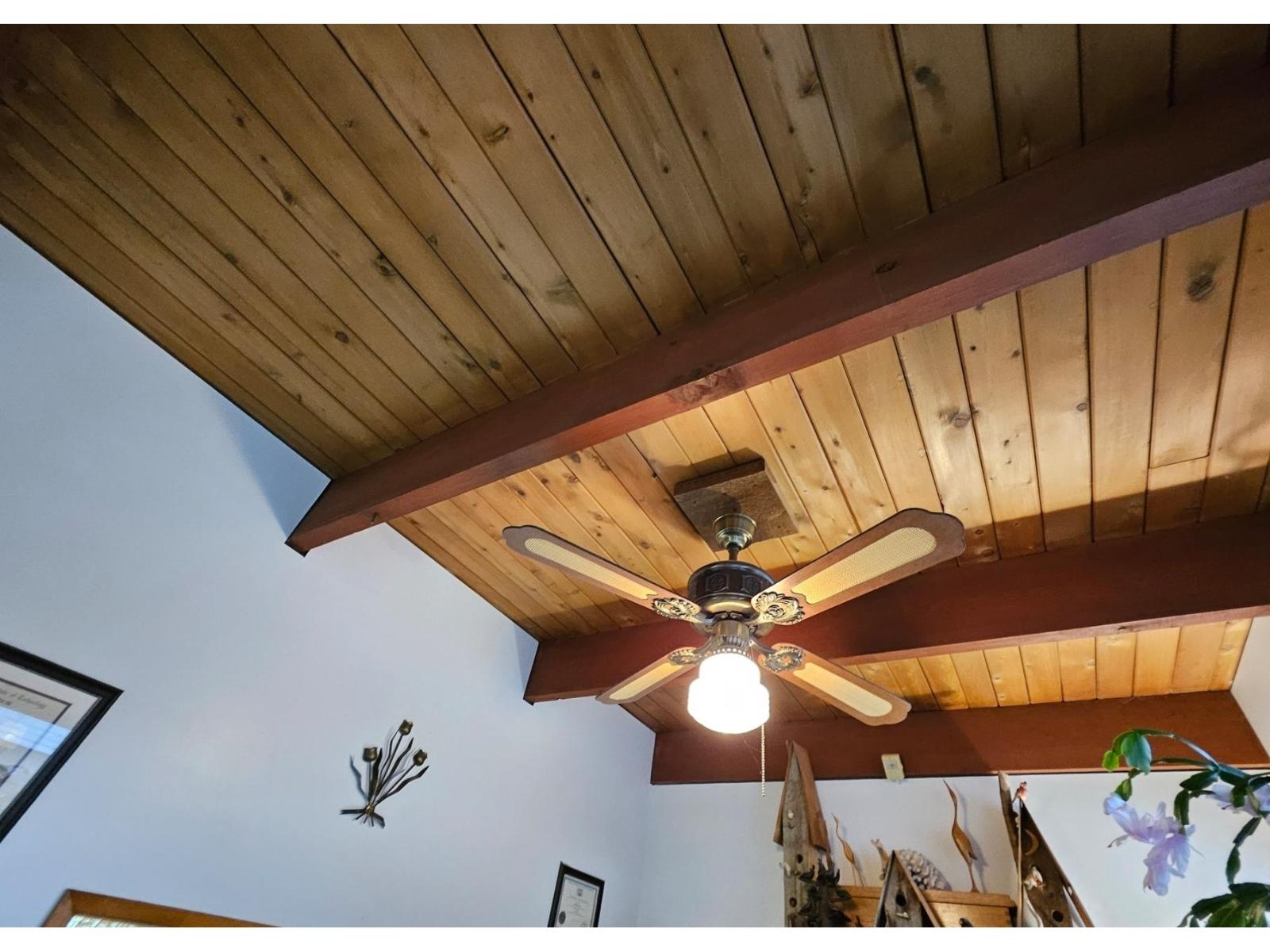 15168 ROPER AVENUE, White Rock