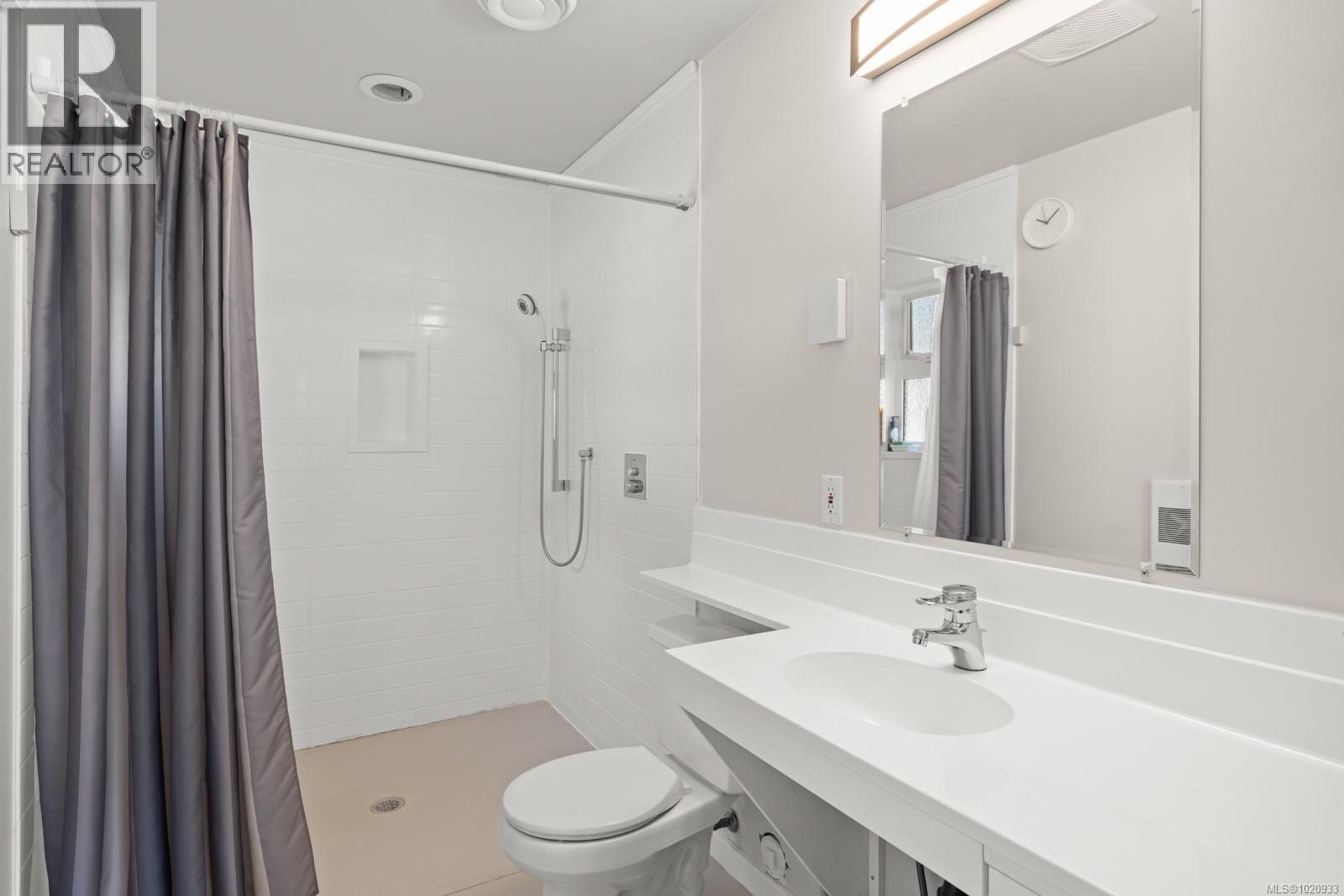 2889 Maurice Lane, Langford