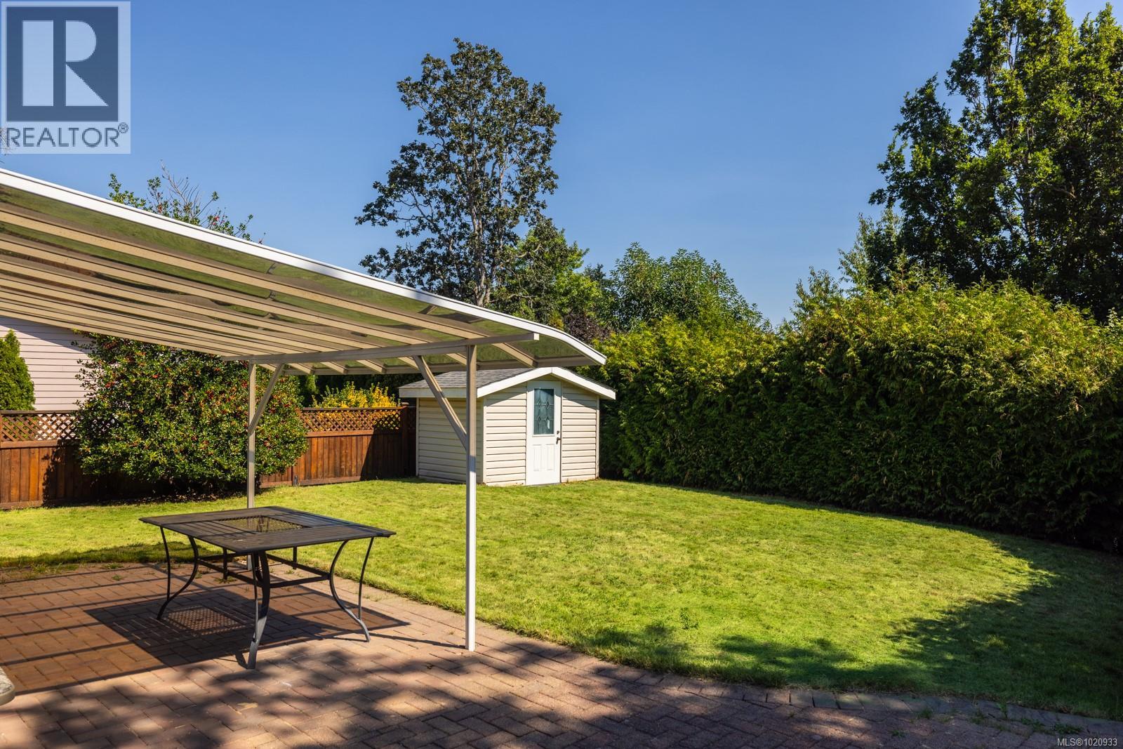 2889 Maurice Lane, Langford