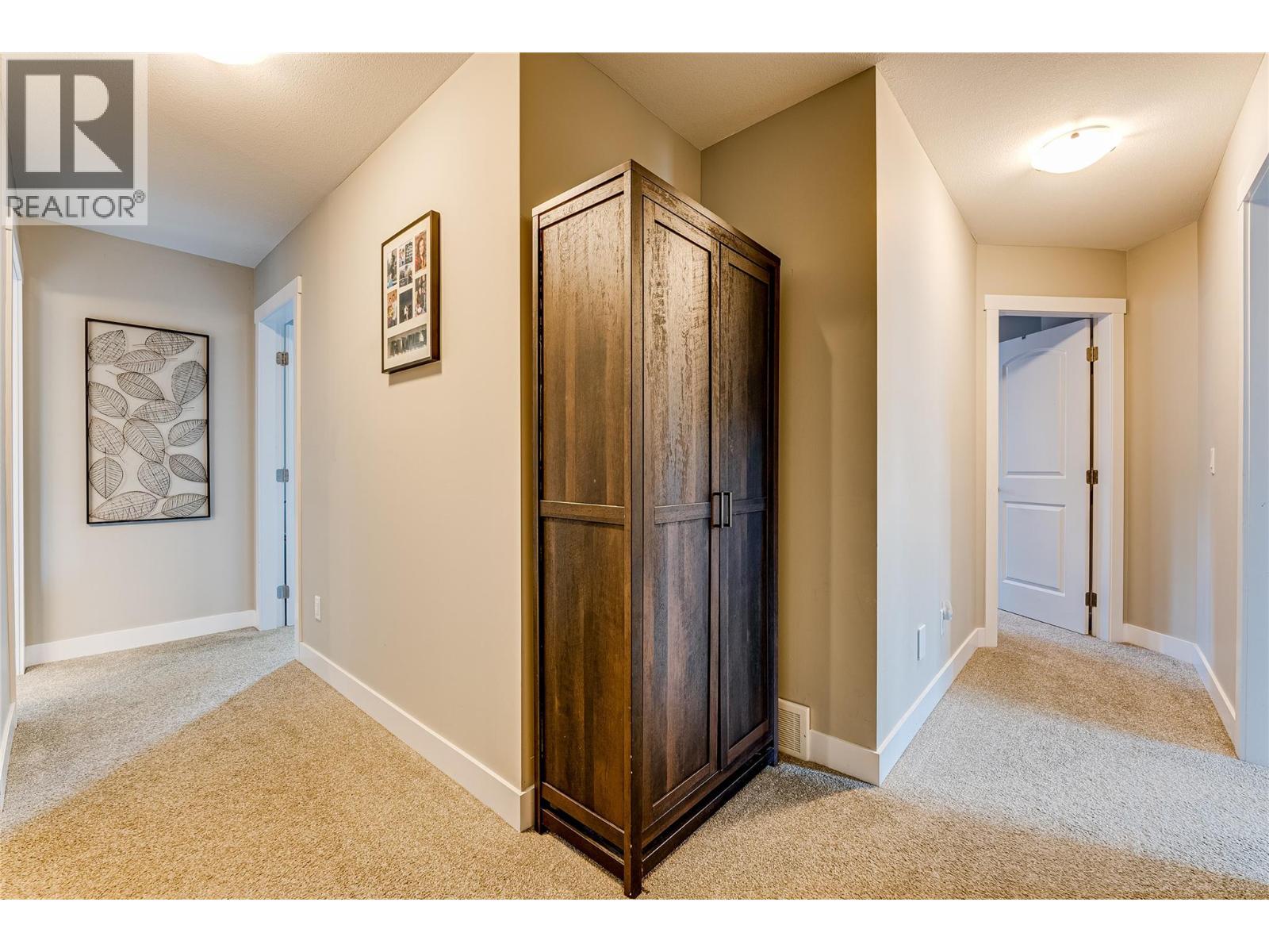 2893 Robinson Road Unit# 2, Lake Country