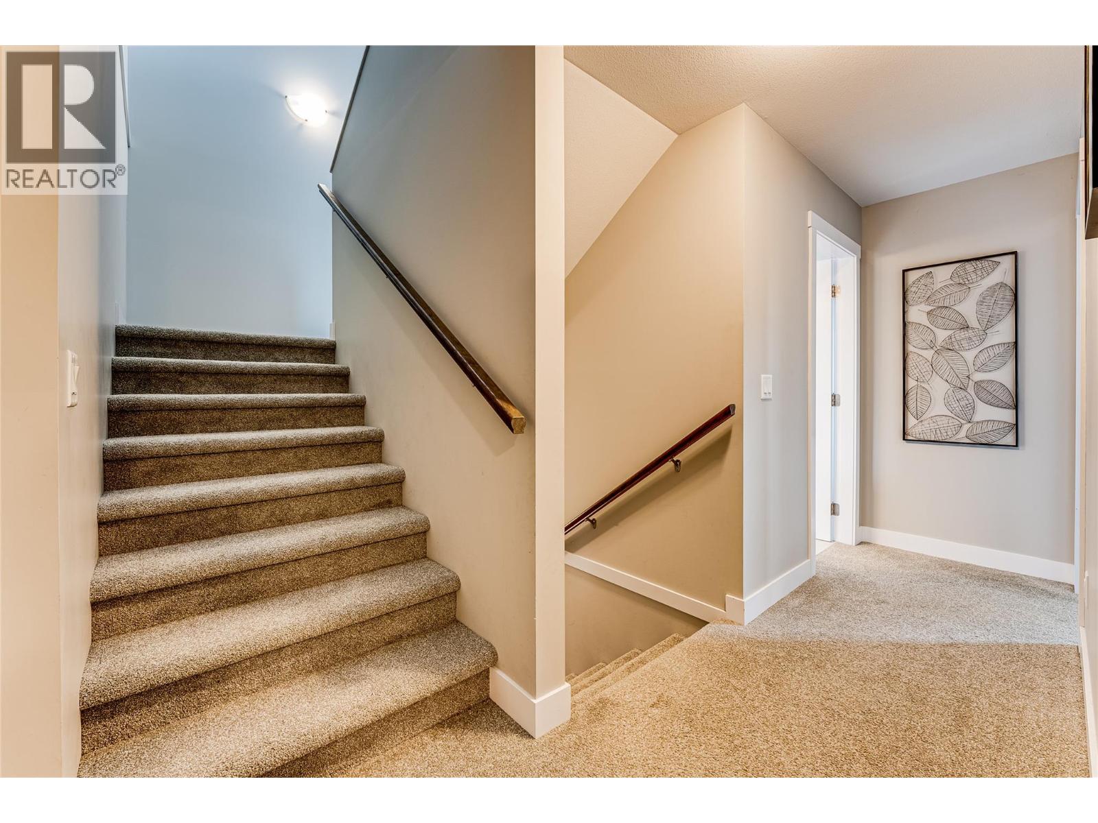 2893 Robinson Road Unit# 2, Lake Country