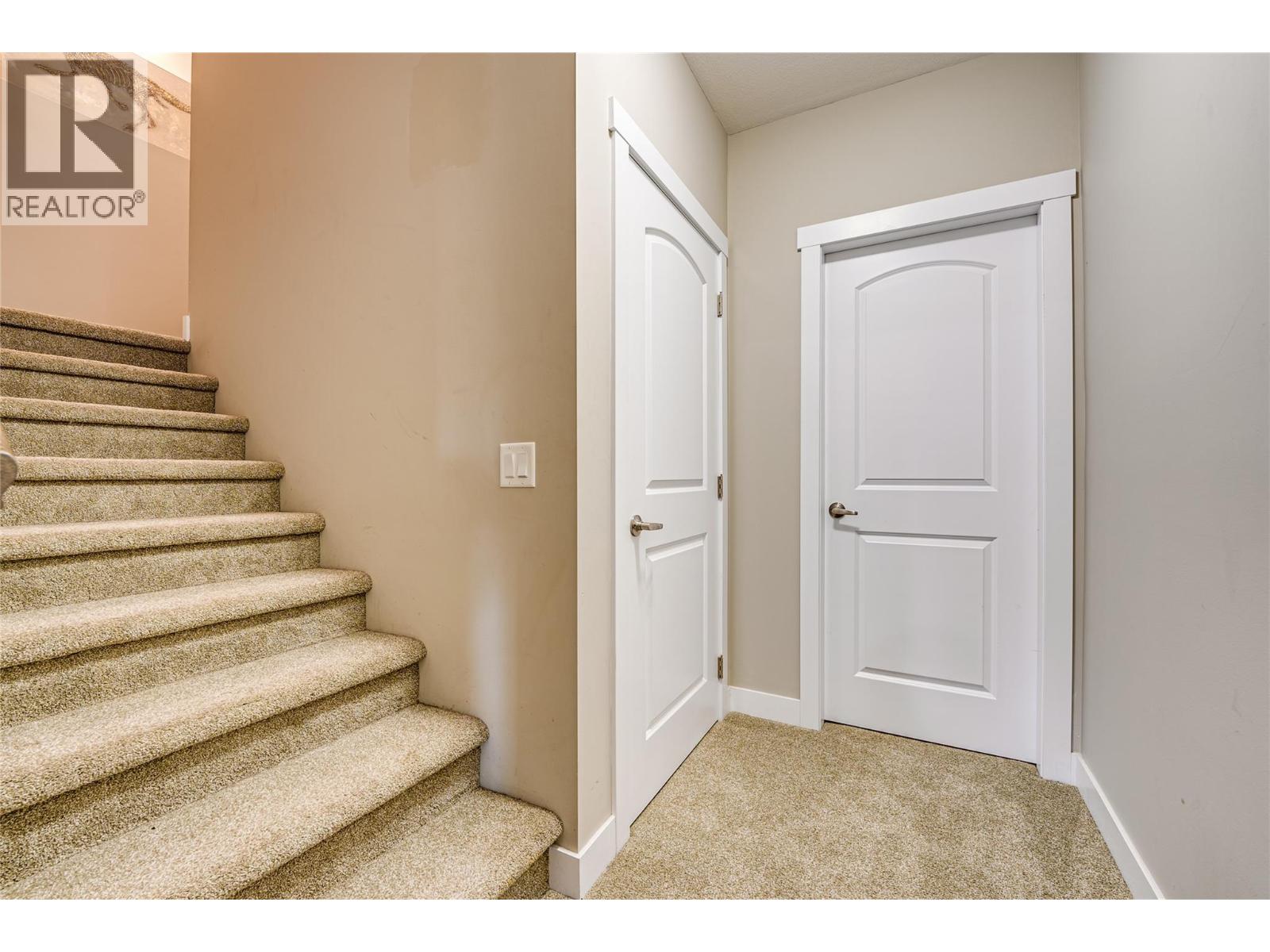 2893 Robinson Road Unit# 2, Lake Country