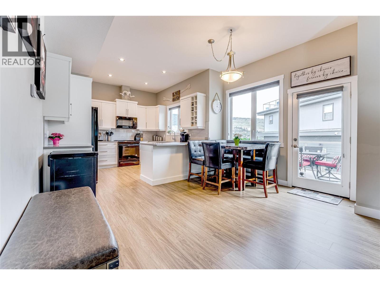 2893 Robinson Road Unit# 2, Lake Country