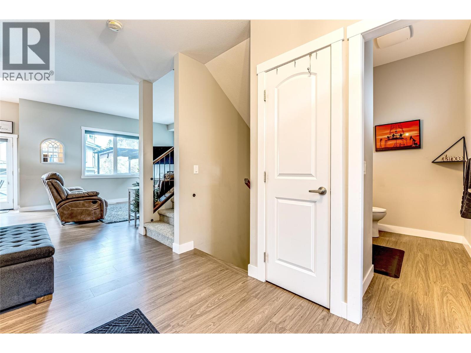 2893 Robinson Road Unit# 2, Lake Country