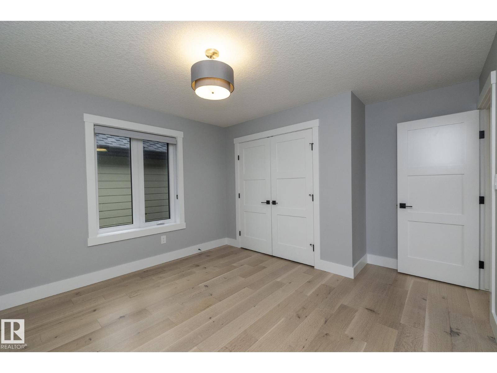 7549 MAY CM NW, Edmonton