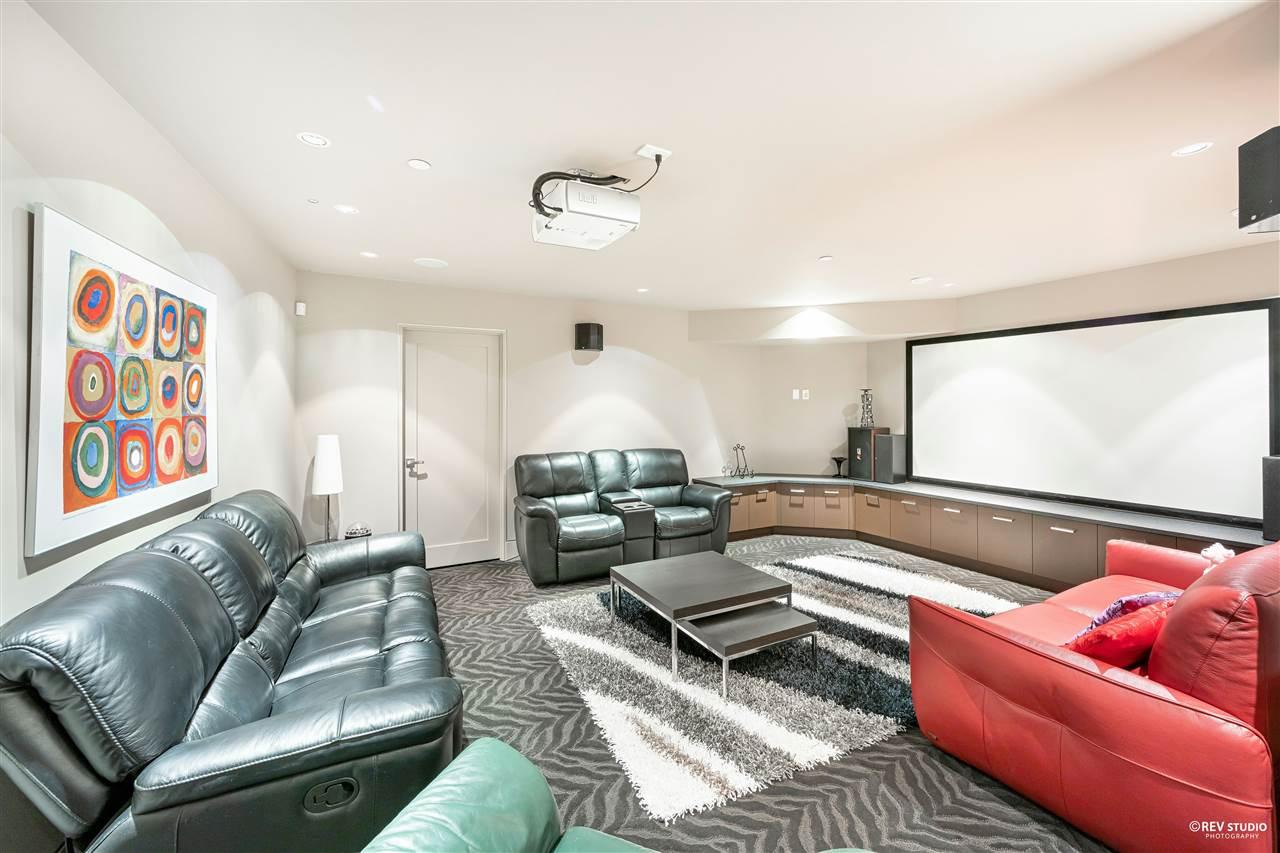 14523 MAGDALEN AVENUE, White Rock