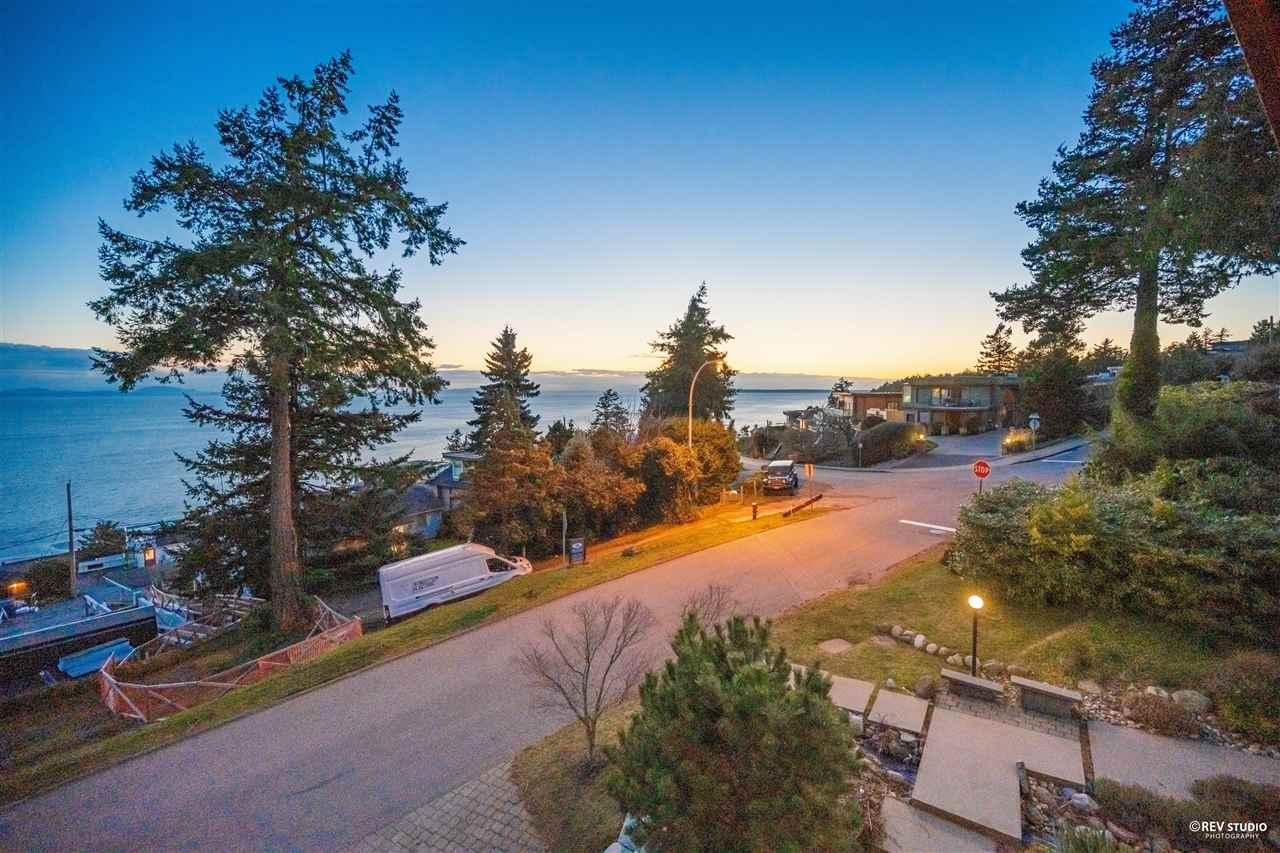 14523 MAGDALEN AVENUE, White Rock