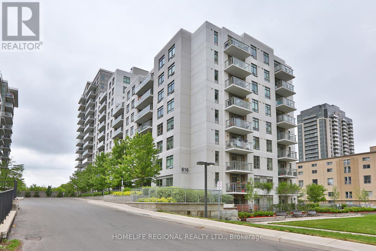 #1015 816 LANSDOWNE AVENUE - 1