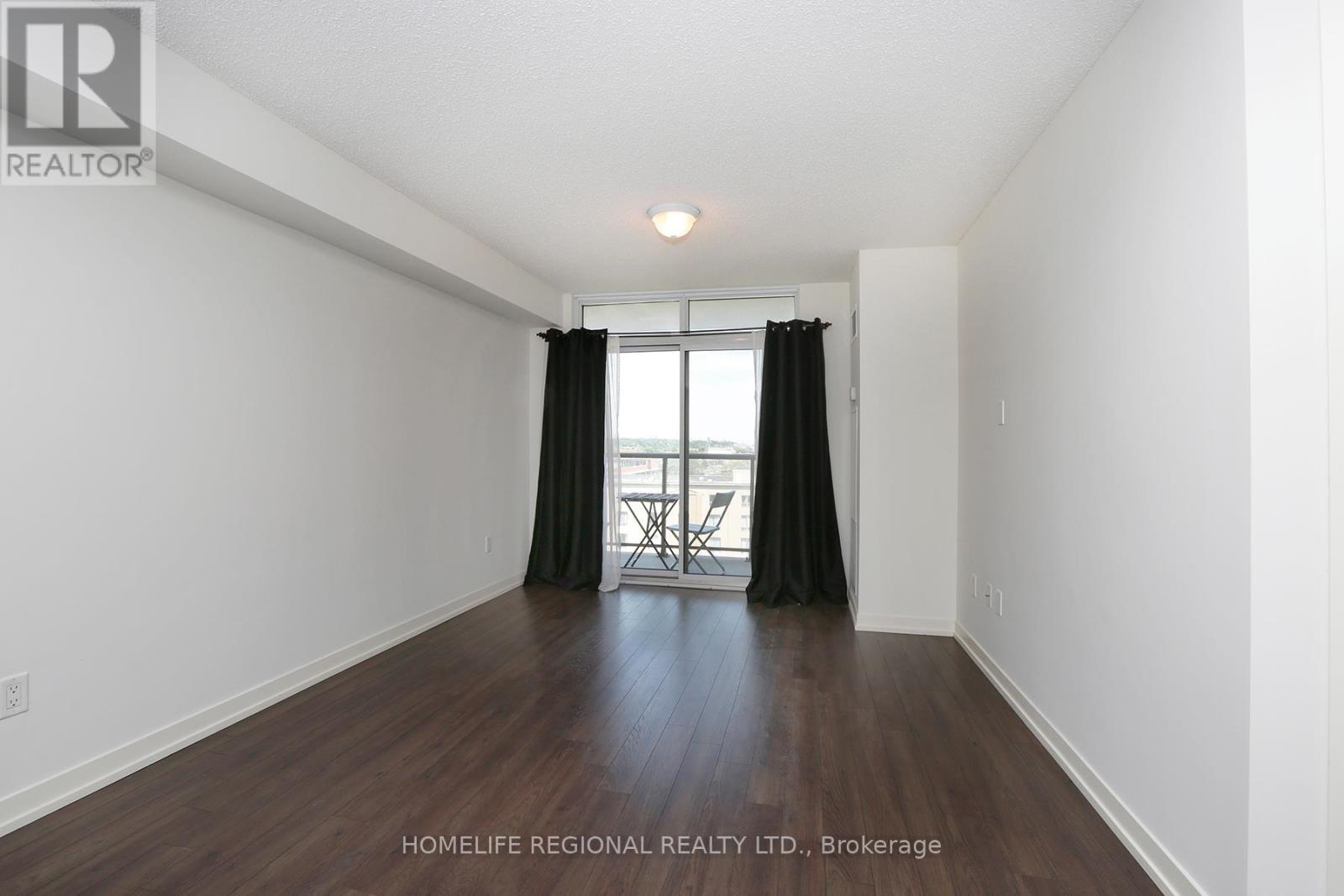 #1015 816 LANSDOWNE AVENUE - 9