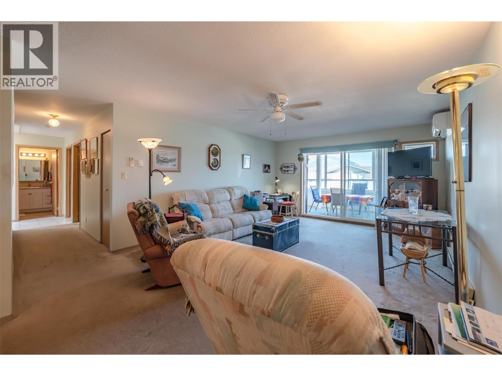 195 Warren Avenue W Unit# 406, Penticton