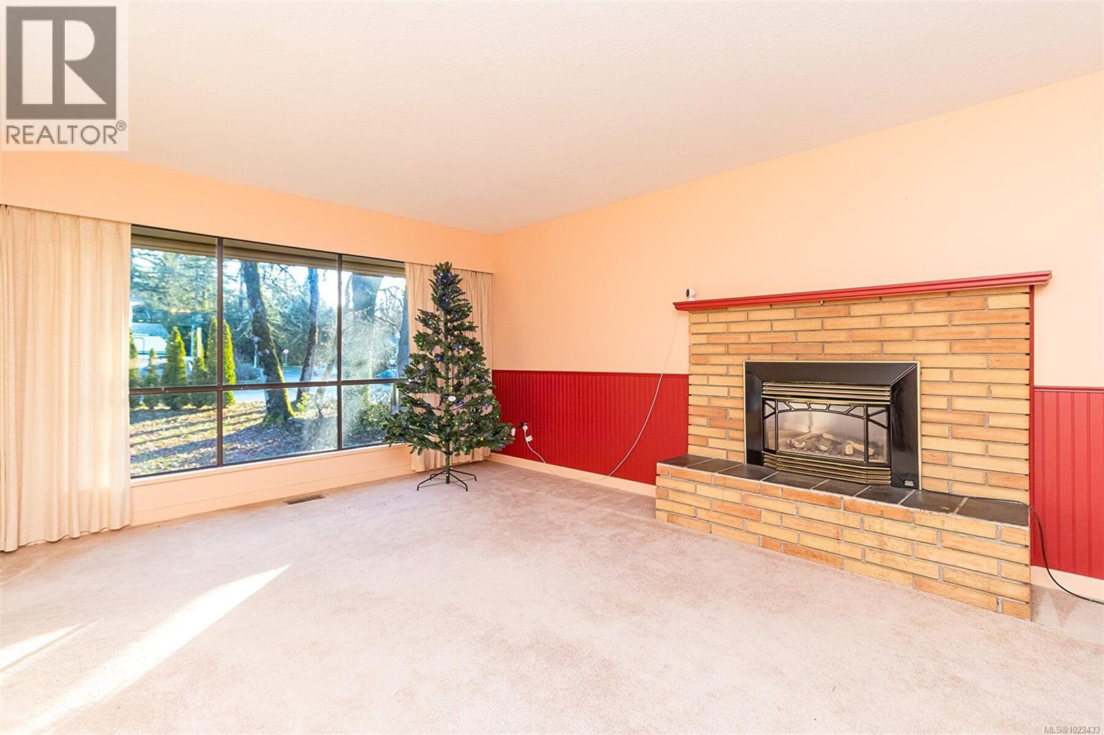 6026 Hyacinth Pl, Duncan