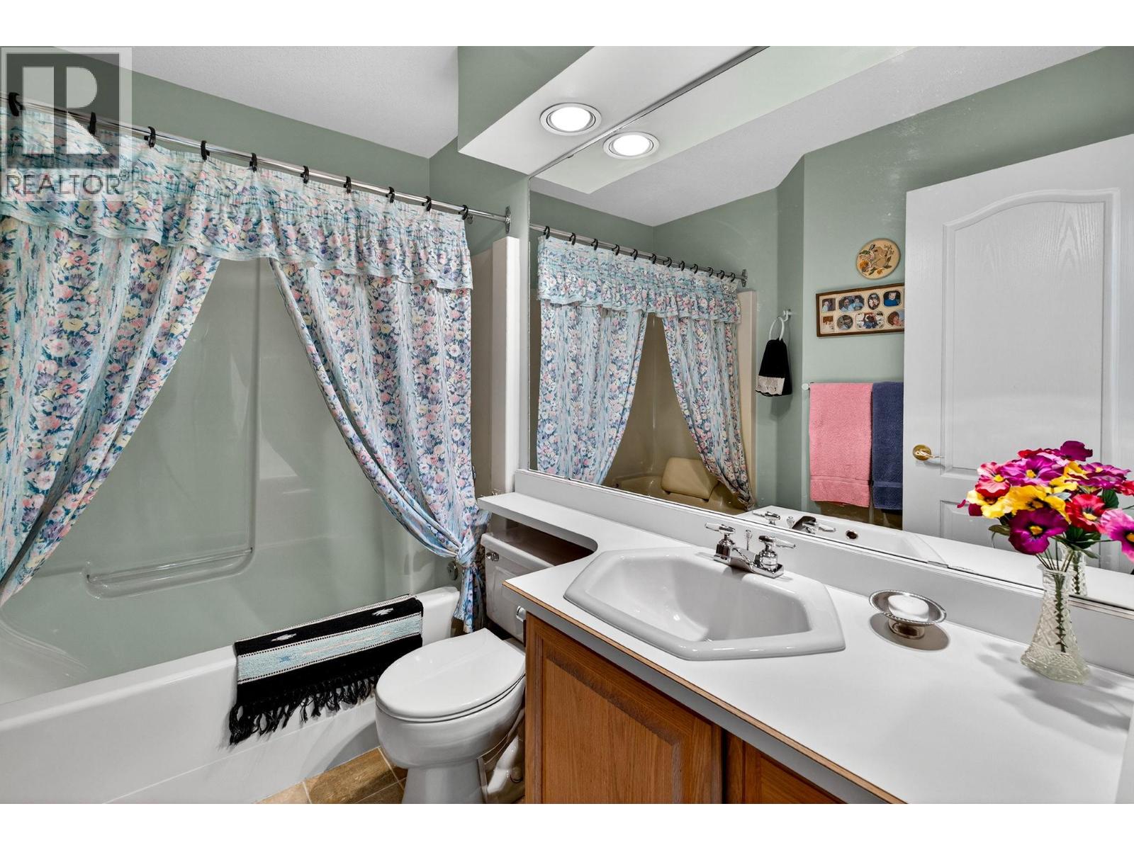 61 1201 Cameron Avenue, Kelowna