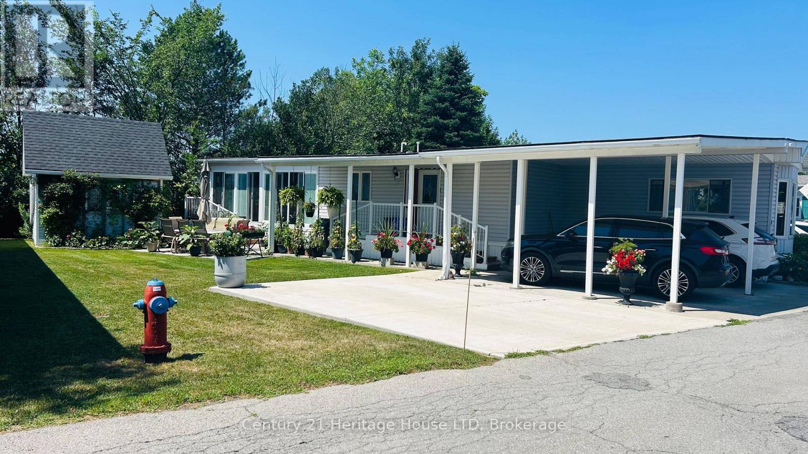 #59 3033 TOWNLINE ROAD - 2