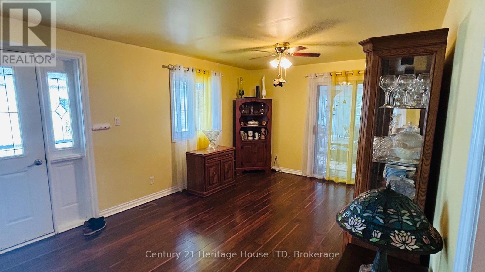 #59 3033 TOWNLINE ROAD - 21