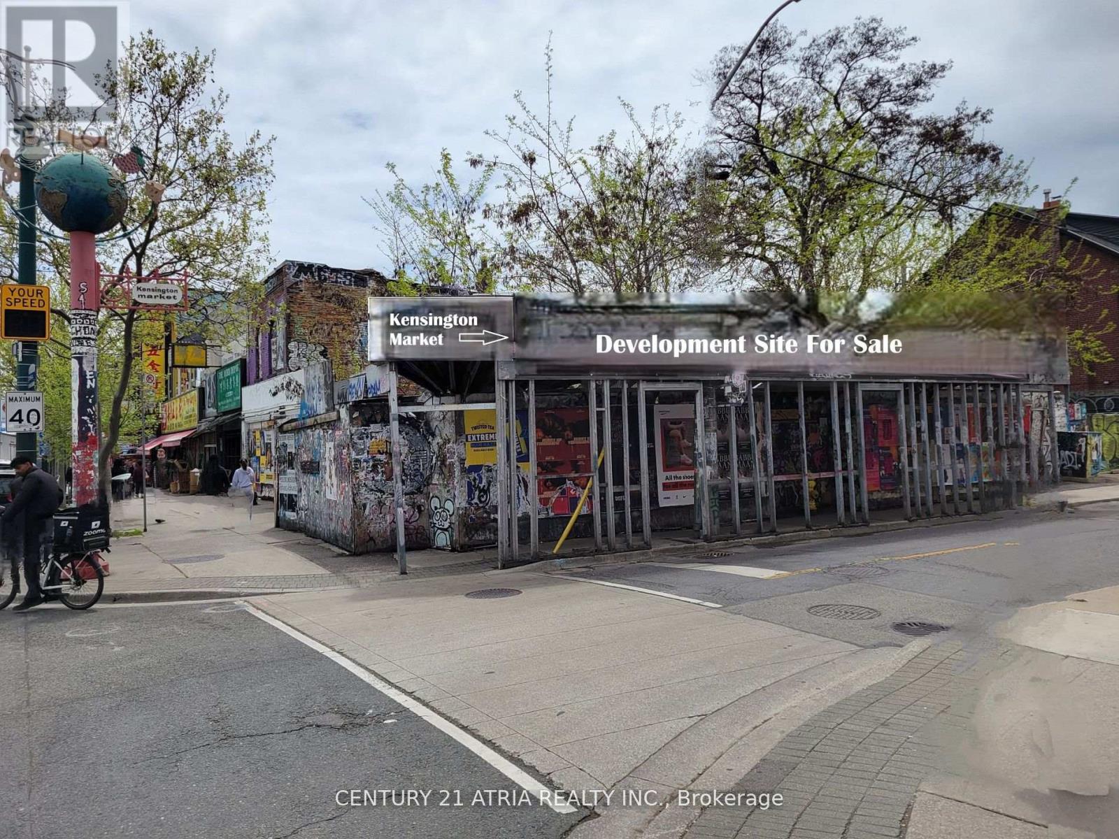 374 SPADINA AVENUE - Photo 4 of 6, Toronto (Kensington-Chinatown), Ontario