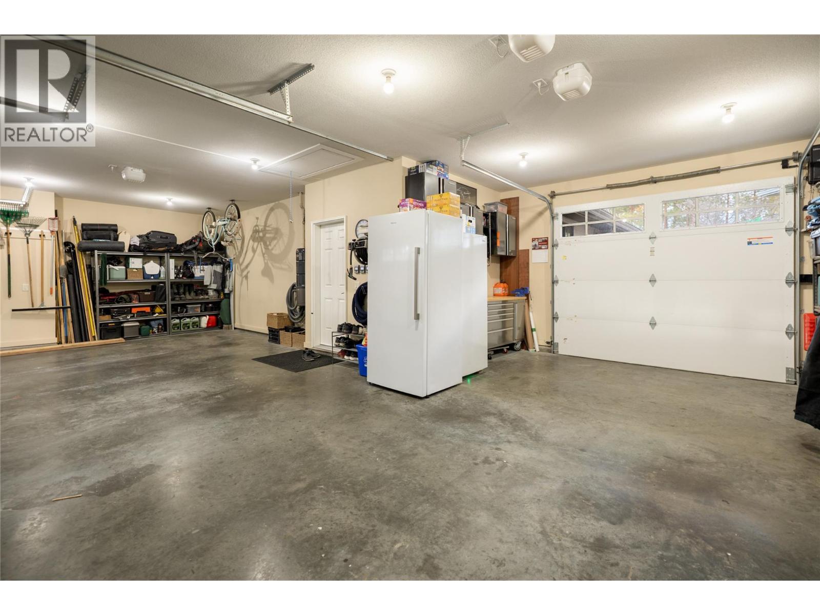  4182 Gallaghers Fairway South, Kelowna