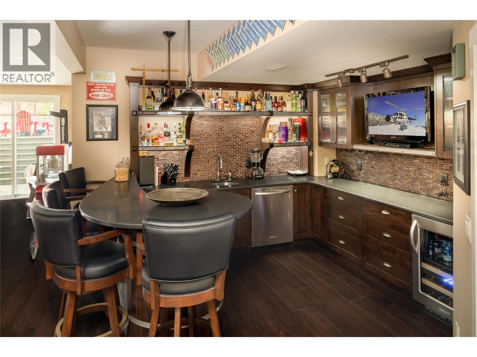  4182 Gallaghers Fairway South, Kelowna