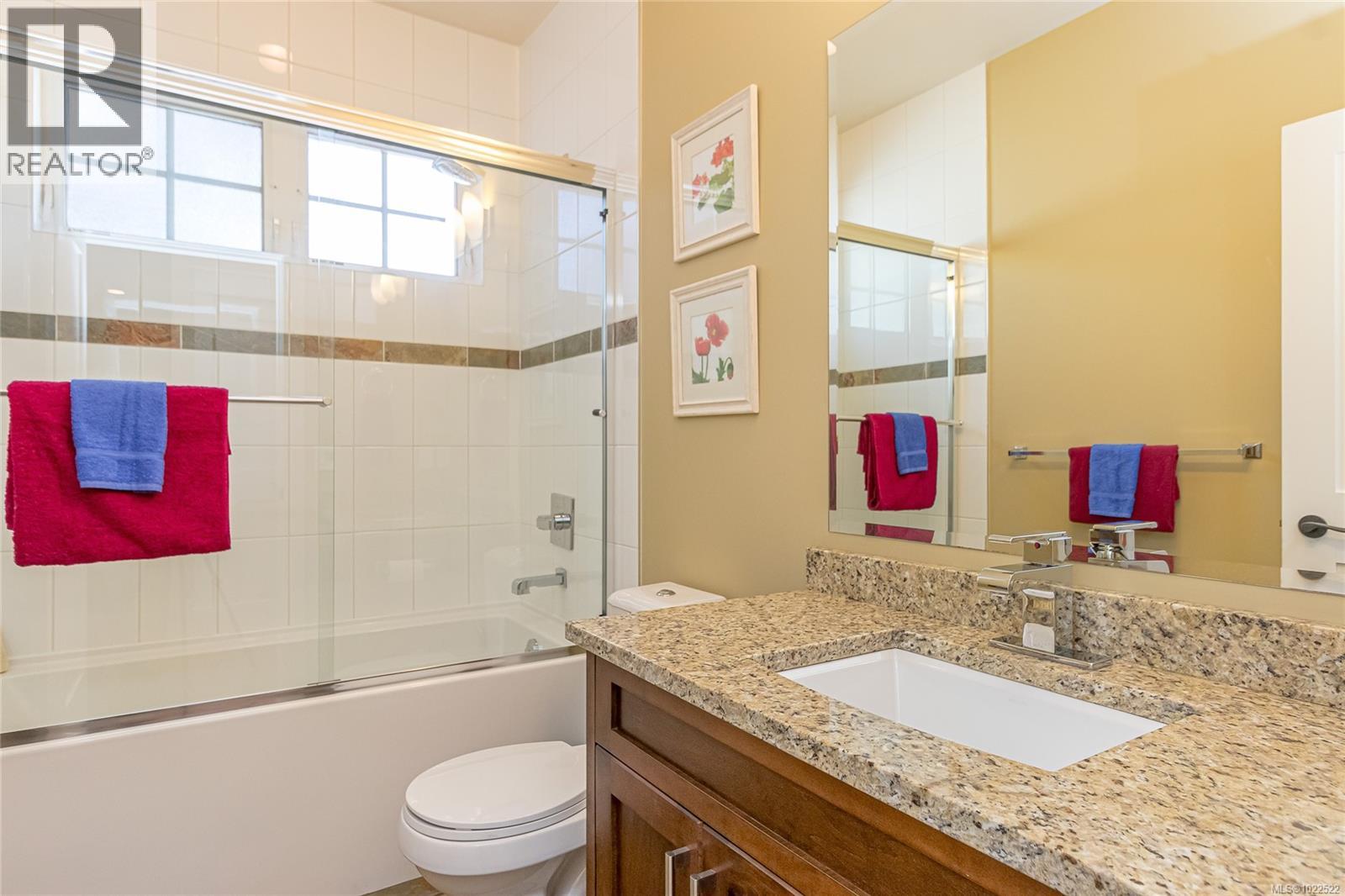 598 Arbutus St, Qualicum Beach