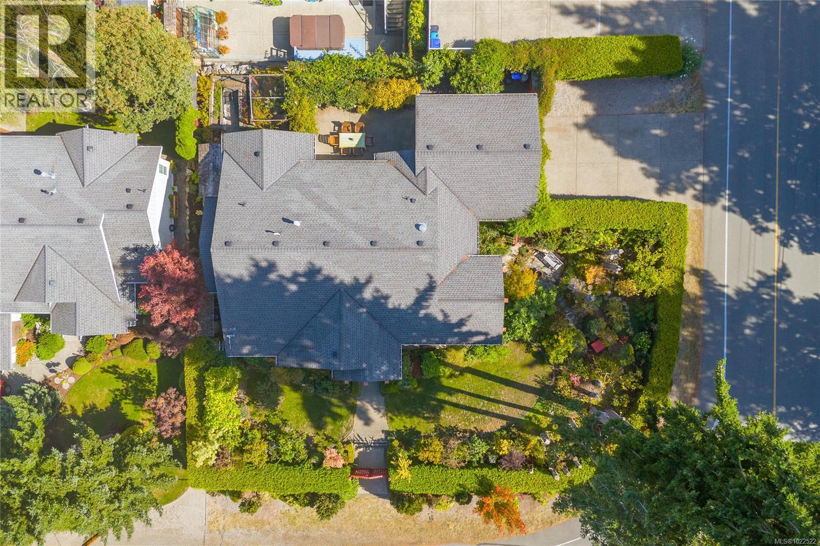 598 Arbutus St, Qualicum Beach