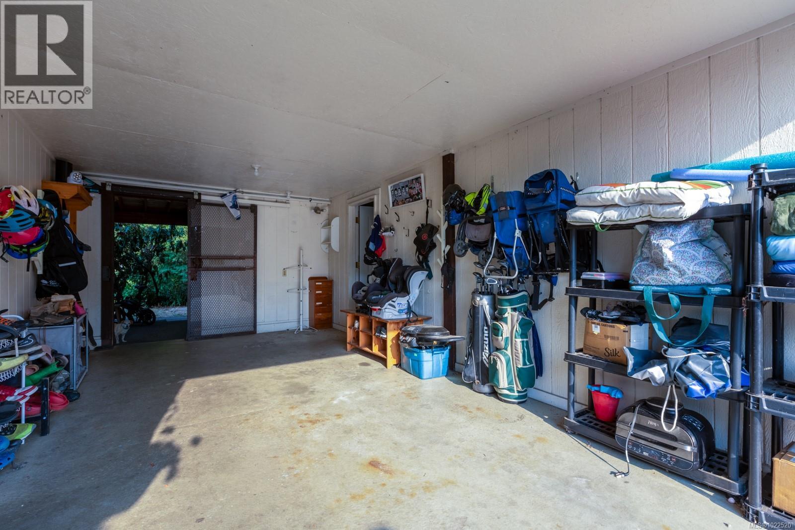 4738 Oakridge Dr, Courtenay