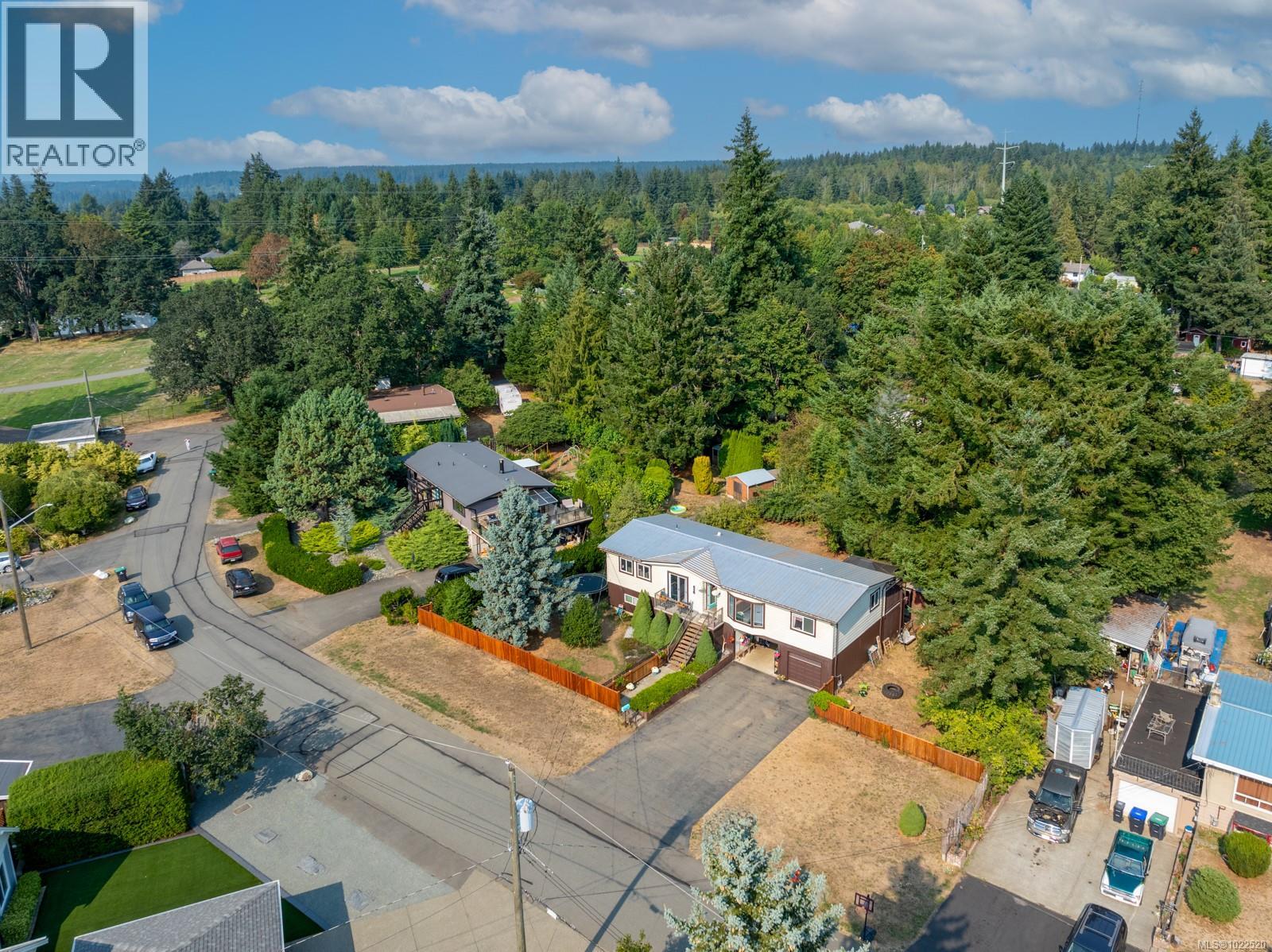 4738 Oakridge Dr, Courtenay