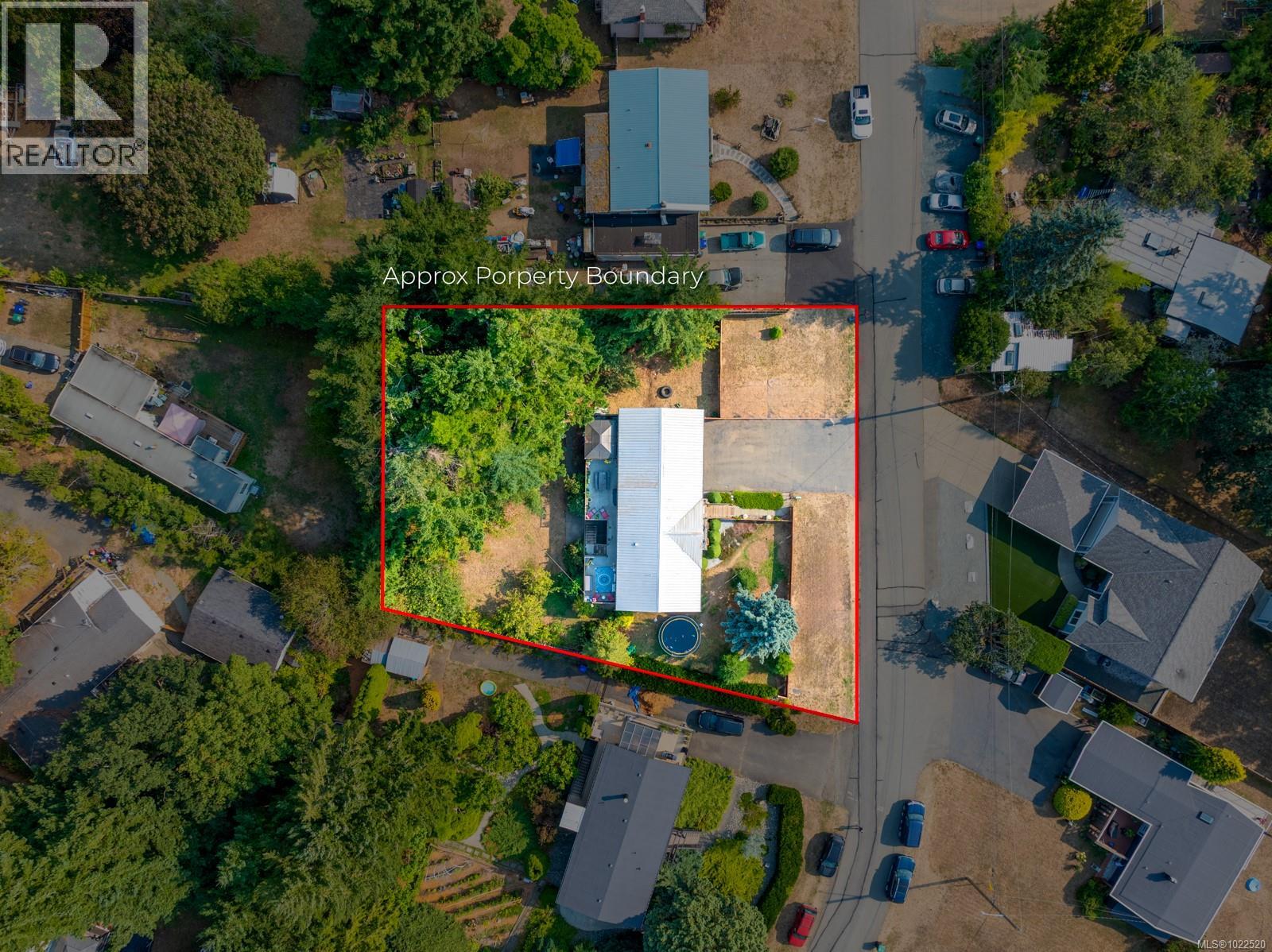 4738 Oakridge Dr, Courtenay