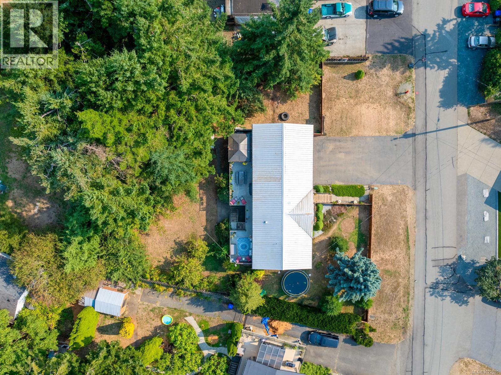 4738 Oakridge Dr, Courtenay