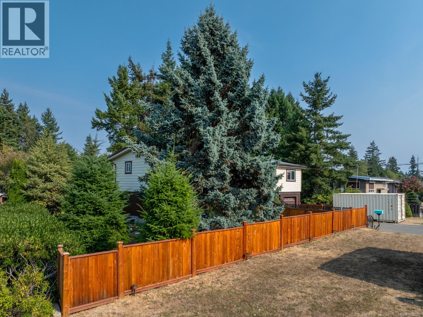 4738 Oakridge Dr, Courtenay