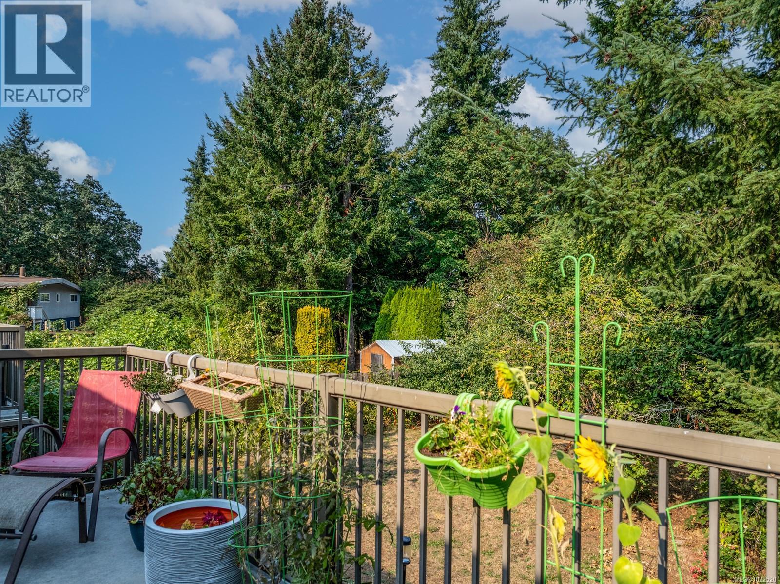 4738 Oakridge Dr, Courtenay