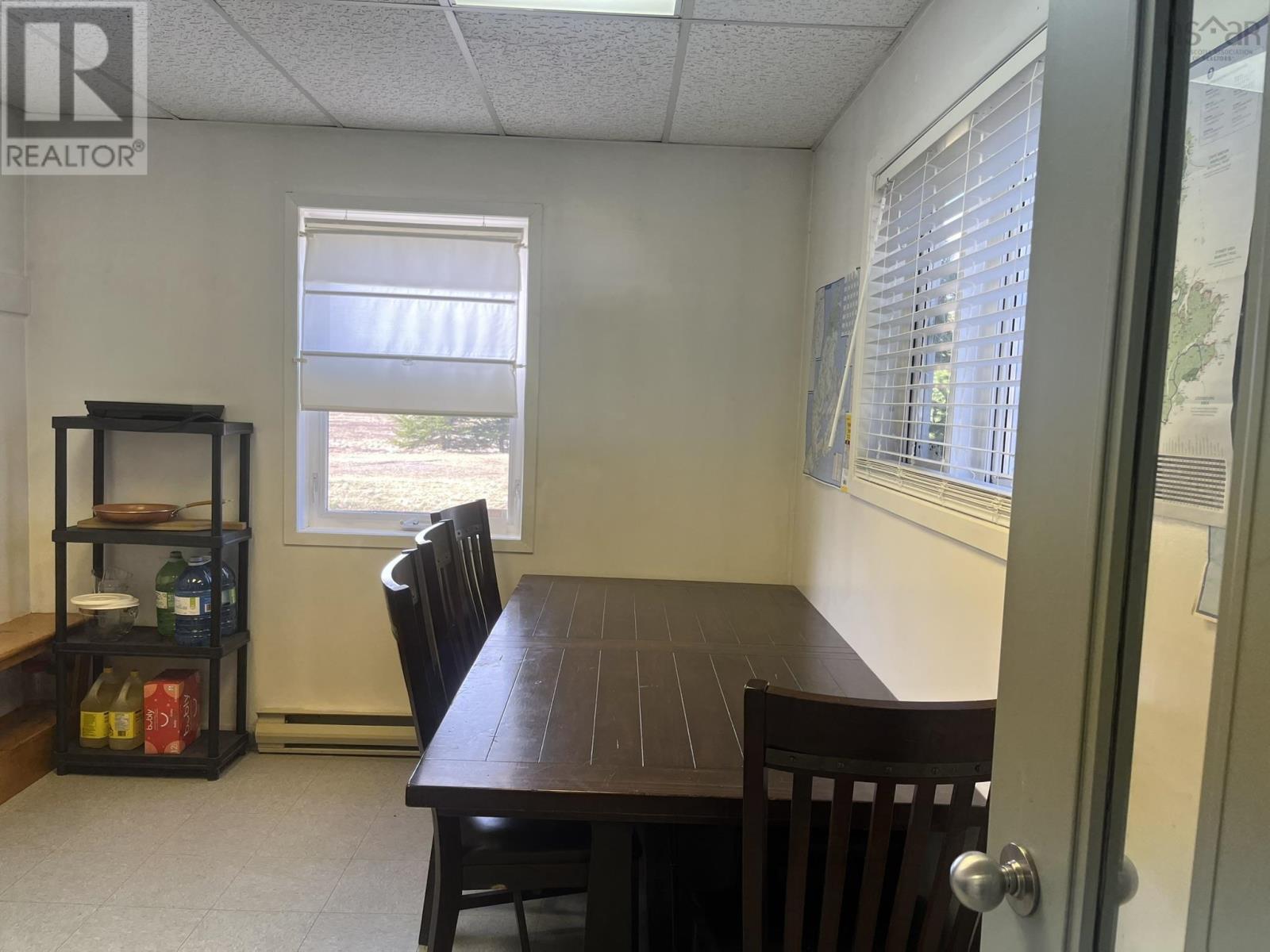 Property 8 of 50 of 6858 Highway 105