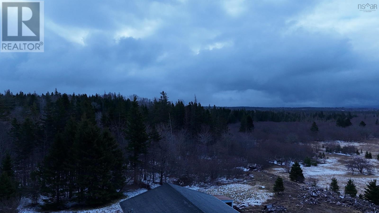 Property 44 of 50 of 6858 Highway 105