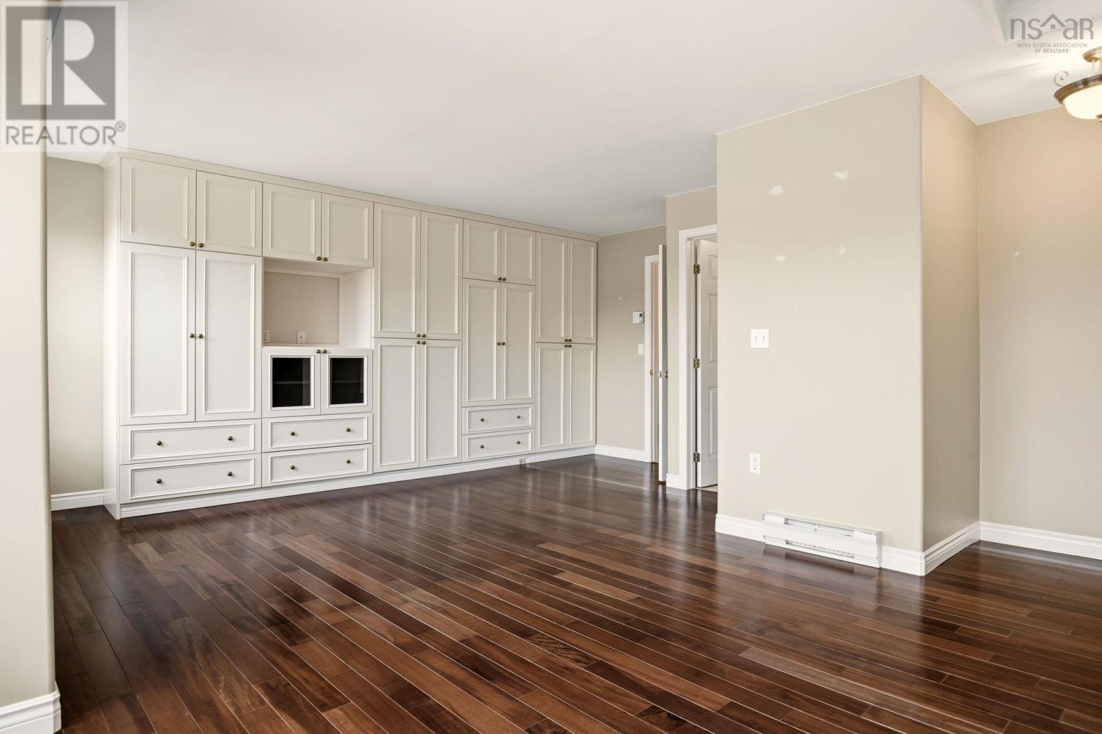 Property 44 of 46 of 4 Arthur Lismer Court