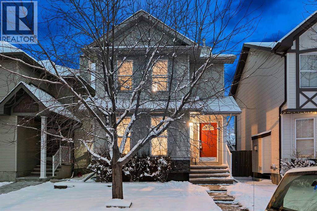 Single Family House for Sale in  Cranberry Place SE Cranston Calgary 