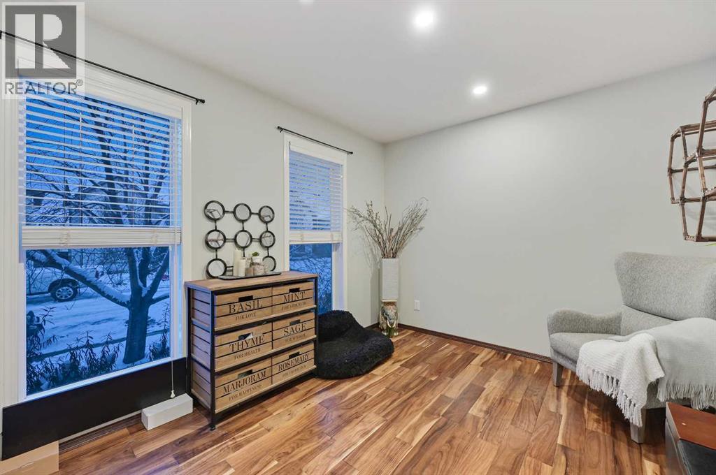 Single Family House for Sale in  Cranberry Place SE Cranston Calgary 