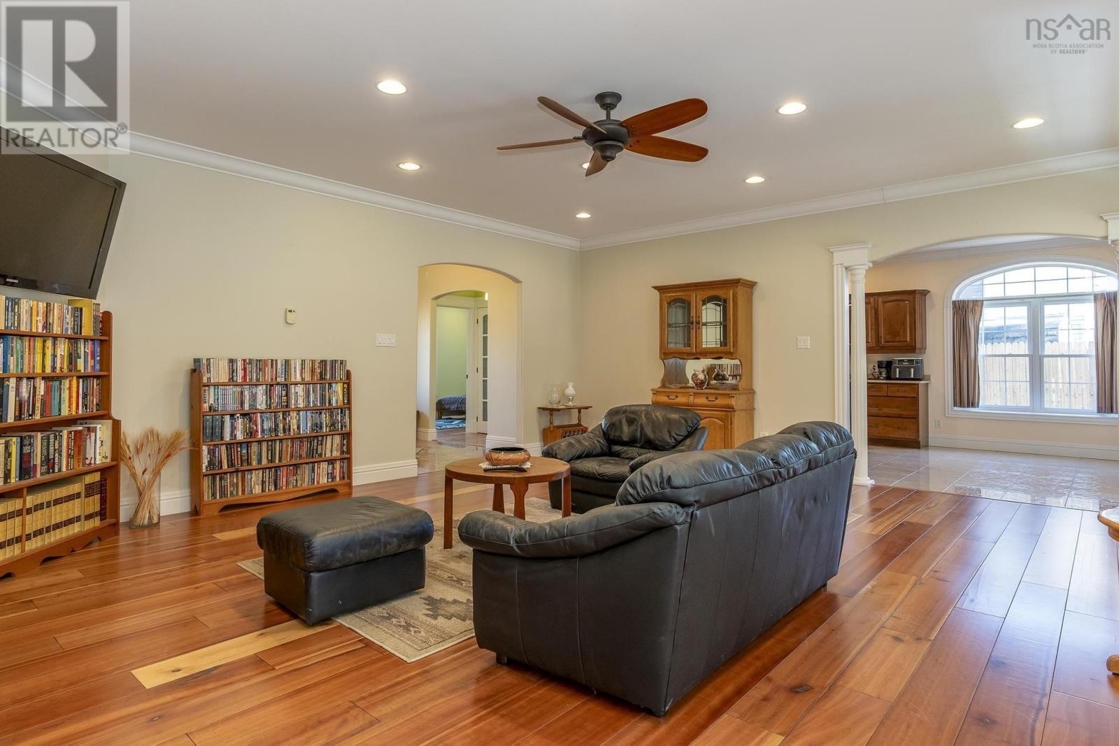 Property 23 of 49 of 103 Oakwood Drive