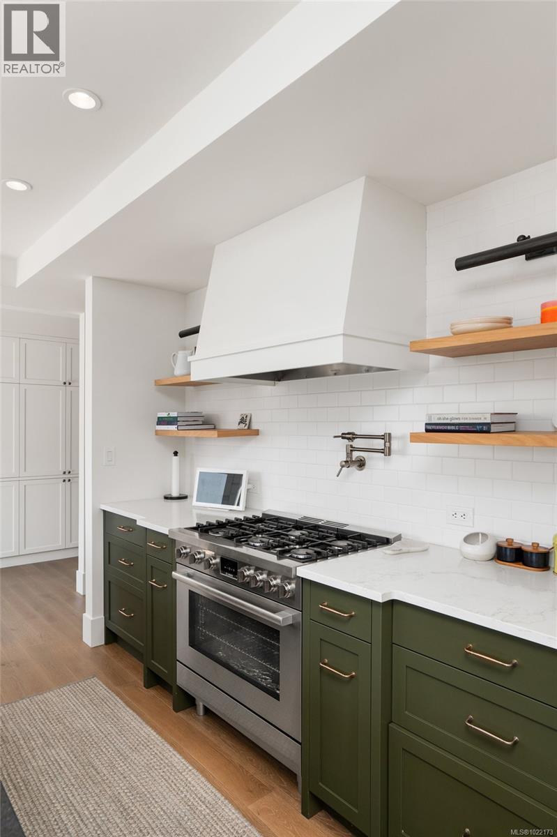 416 1335 Bear Mountain Pkwy, Langford