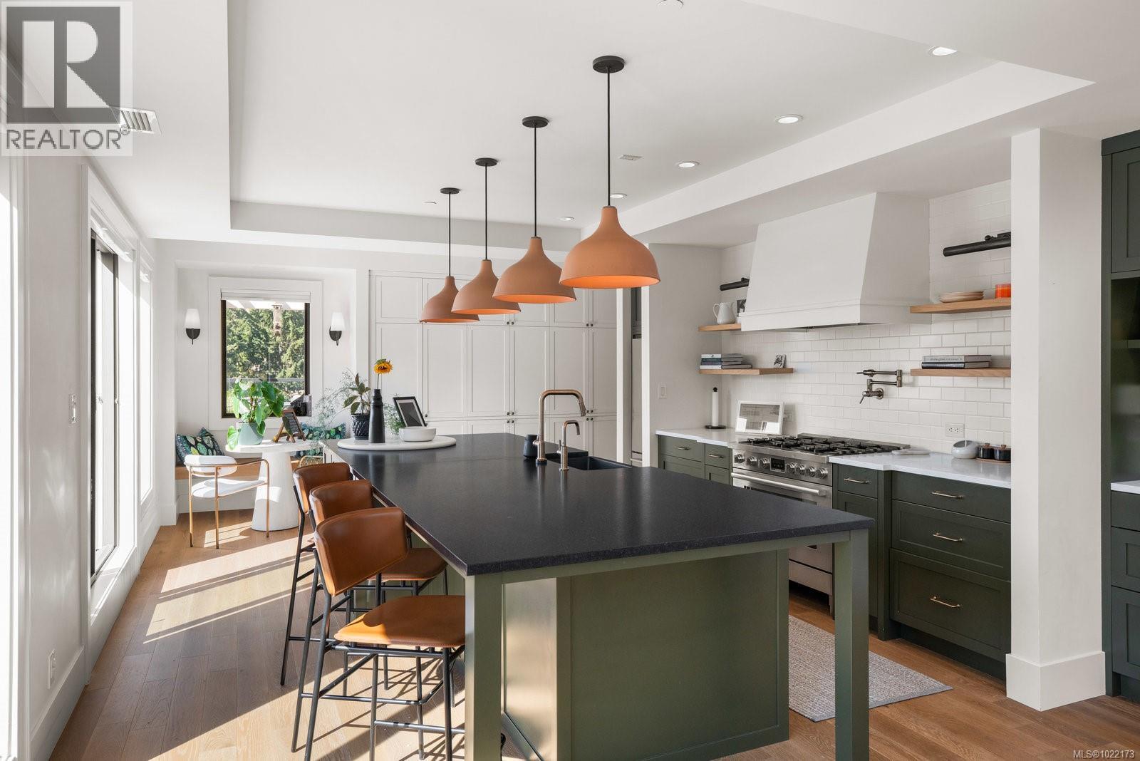 416 1335 Bear Mountain Pkwy, Langford