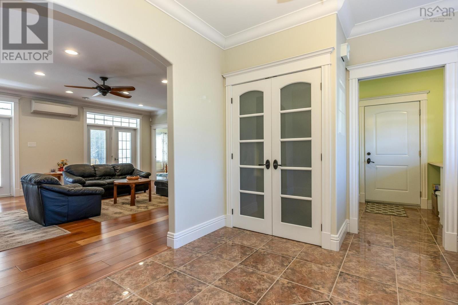 Property 8 of 49 of 103 Oakwood Drive