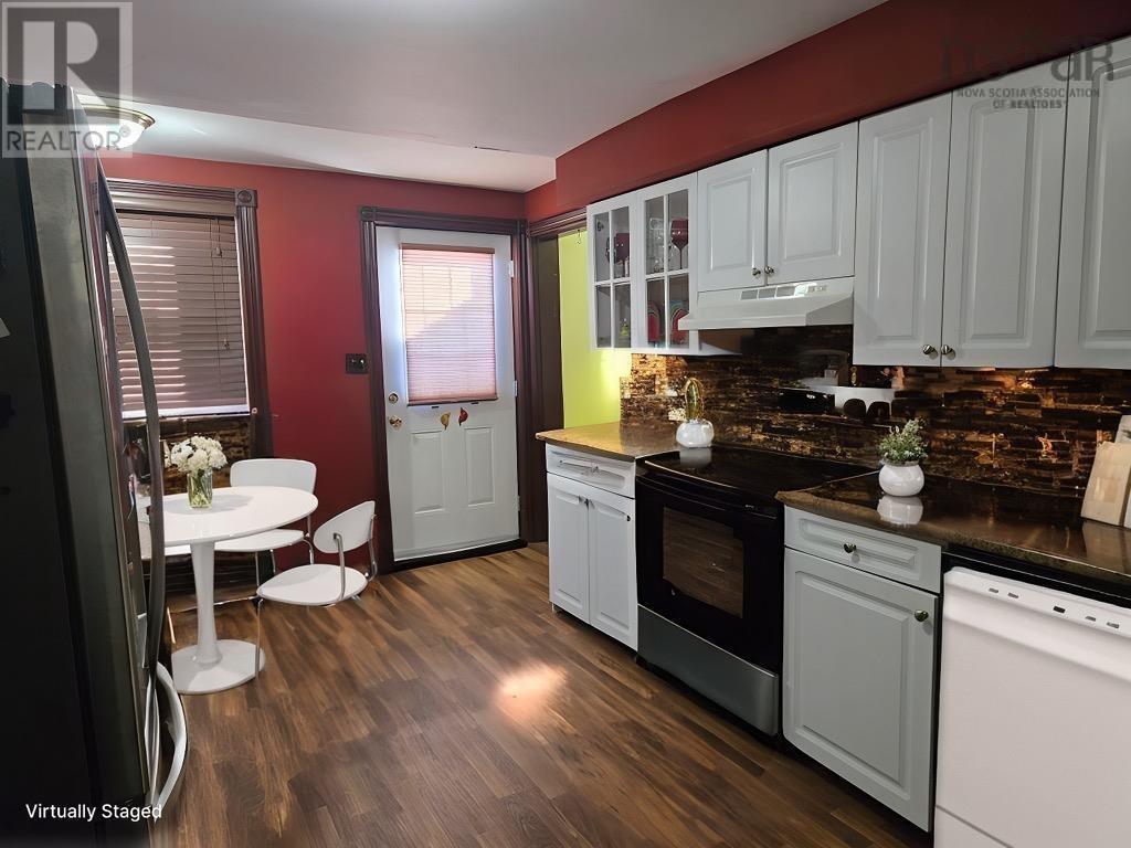 Property 5 of 25 of 436 Wylde Street