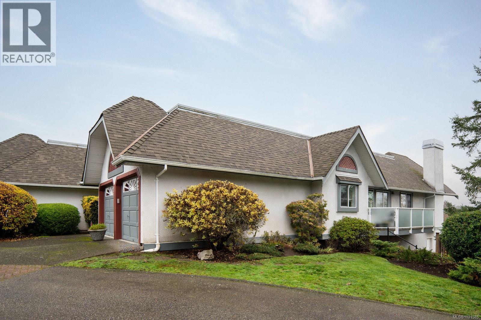5 1356 Slater St, Saanich