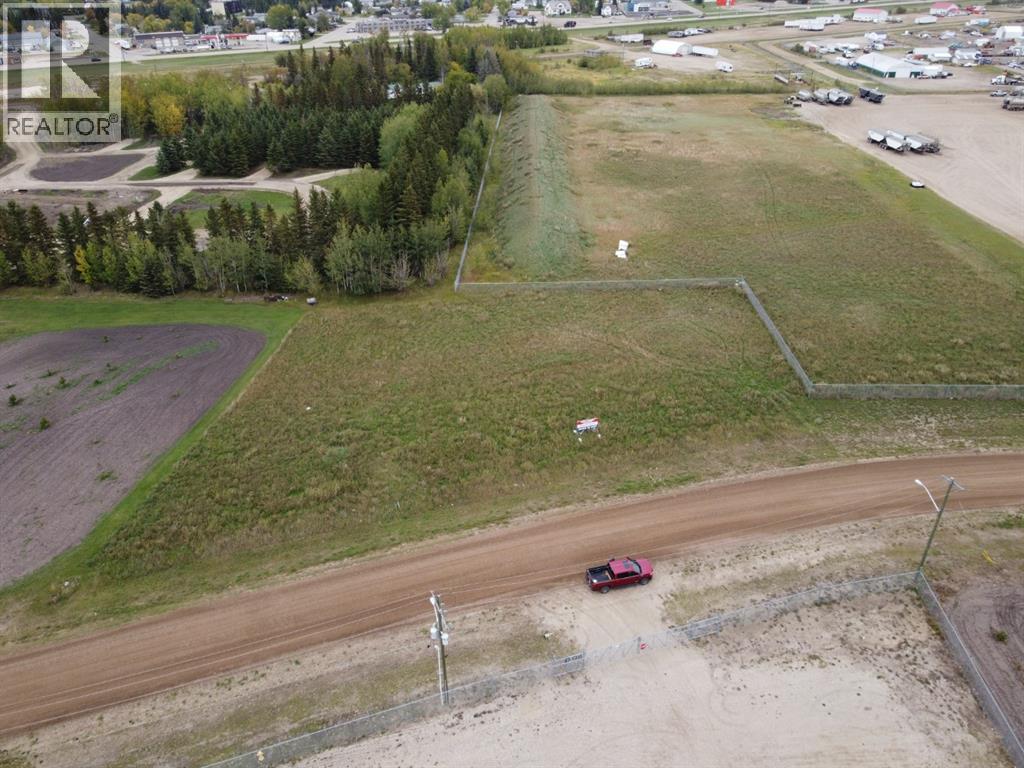 590 7 Avenue W - Photo 5 of 9, Beaverlodge, Alberta