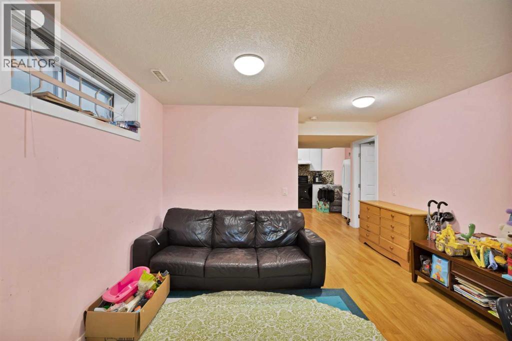 Single Family House for Sale in  Martha