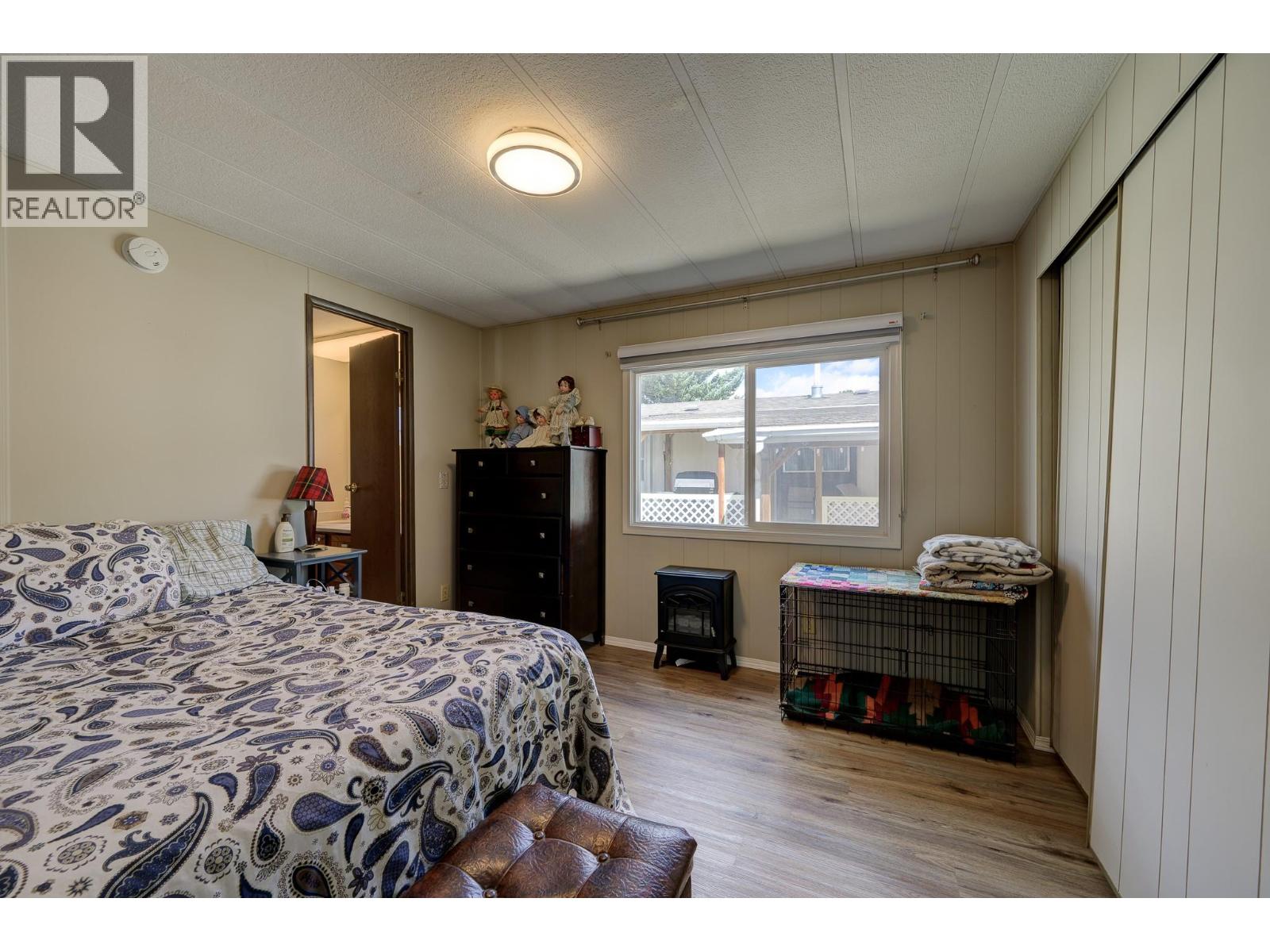 #23 2400 OAKDALE WAY - 8