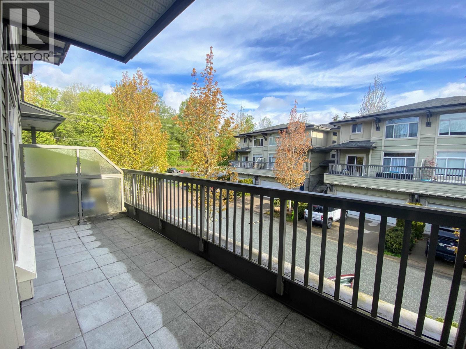 2 40632 GOVERNMENT ROAD, Squamish