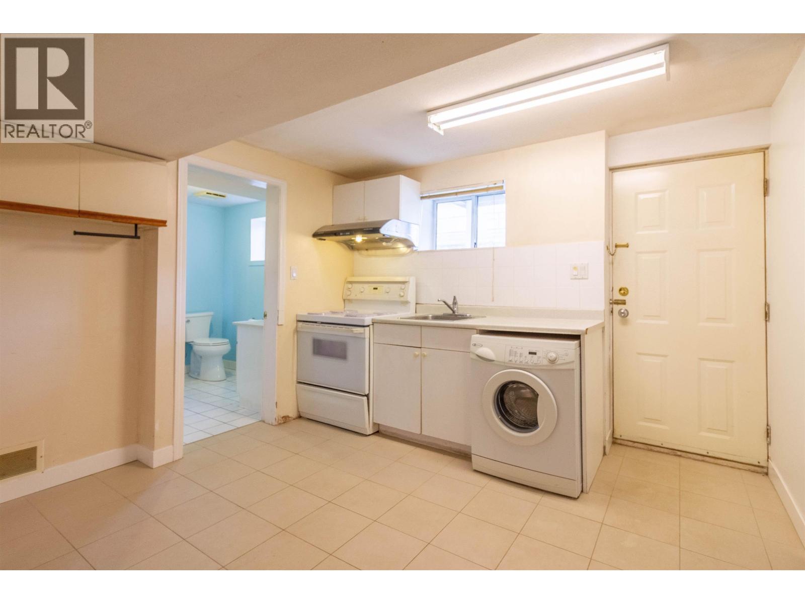 4810 FAIRLAWN DRIVE, Burnaby