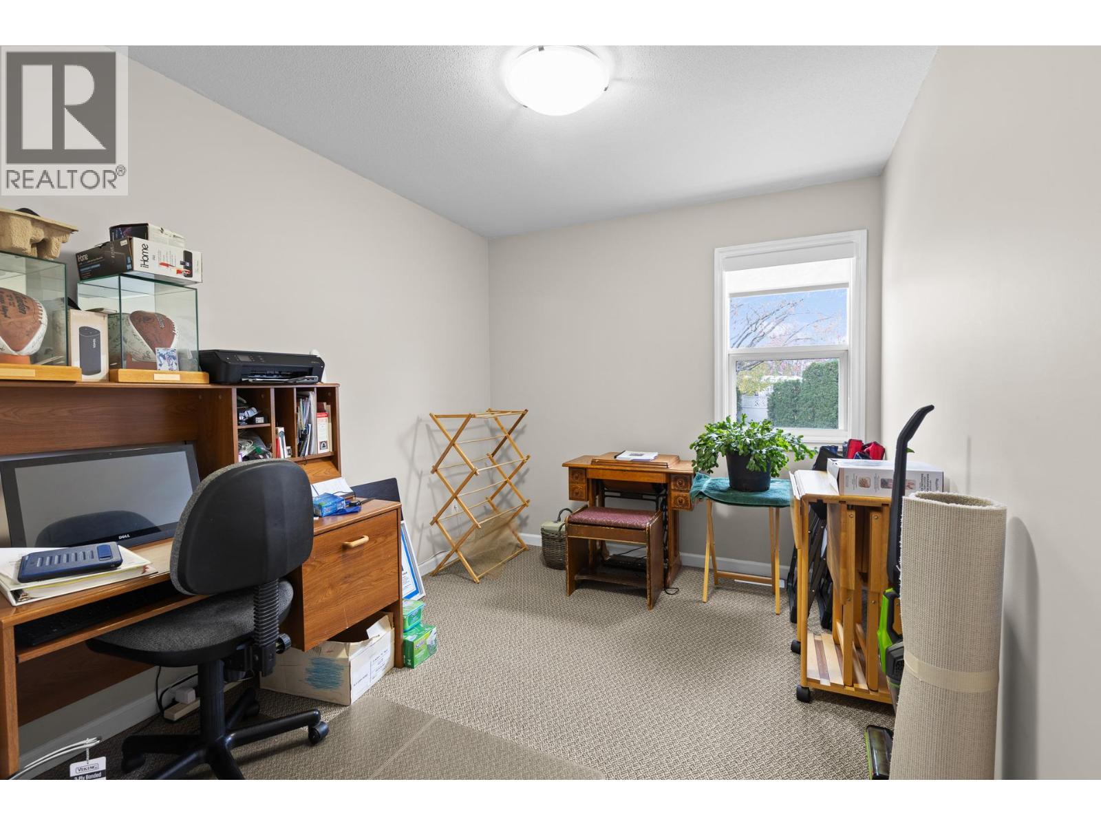  833 Springwood Court, Kelowna