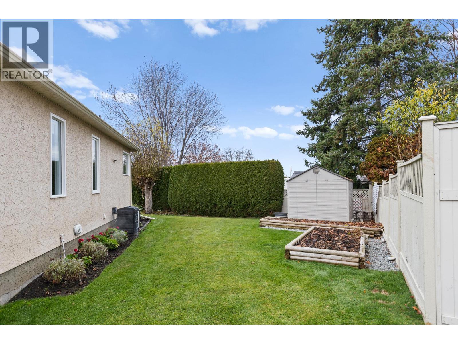  833 Springwood Court, Kelowna